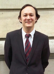 Photo Frédéric Chhum